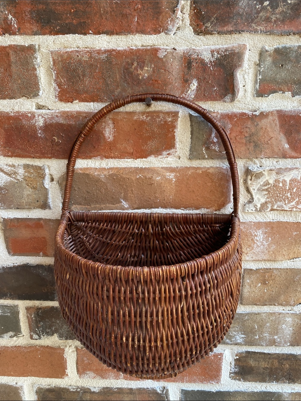 Vintage Woven Wicker Hanging Wall Decor-Rustic Boho Hanging Plant Basket